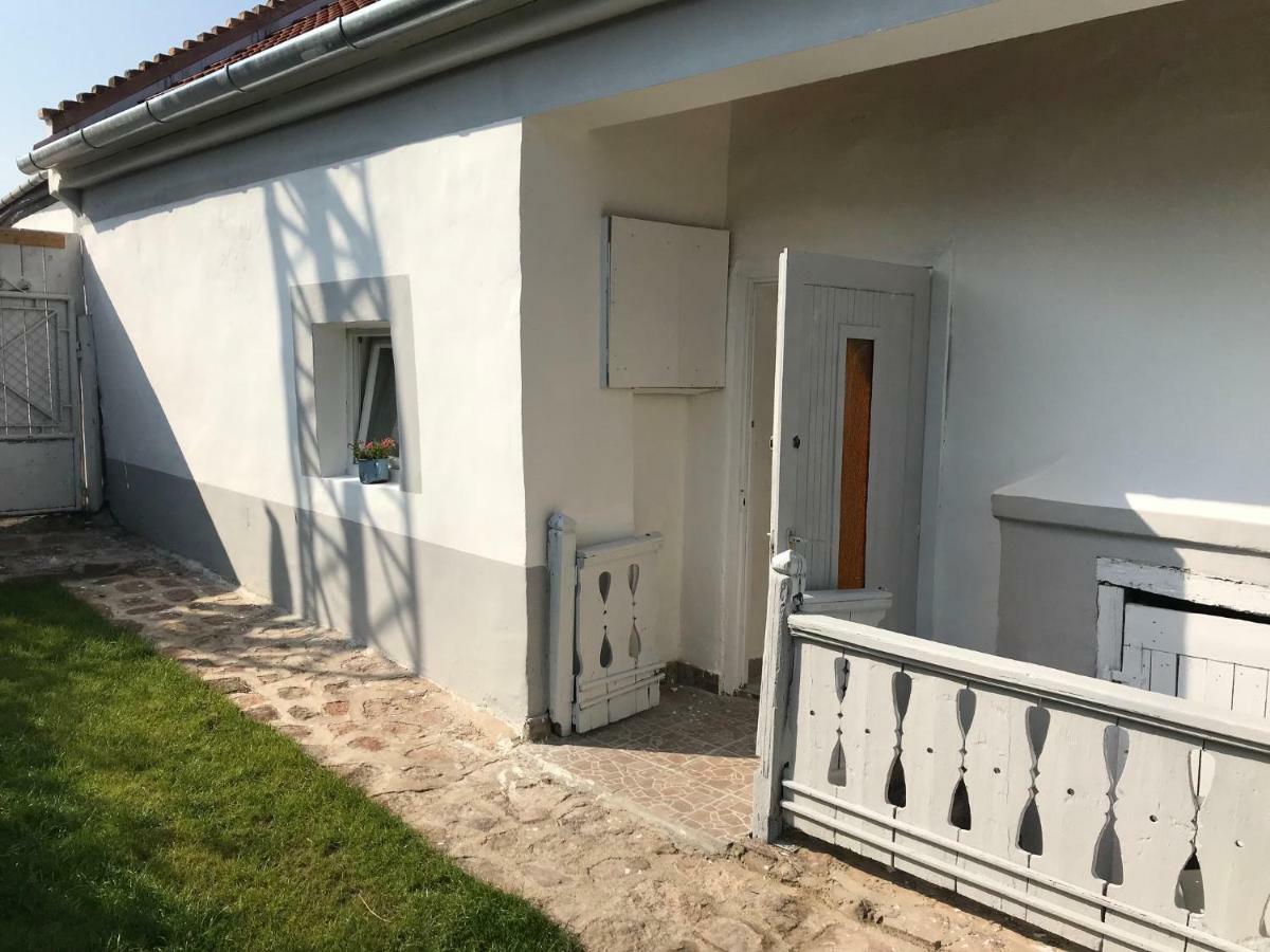 Golyashaz Apartman Kovagoors Екстер'єр фото